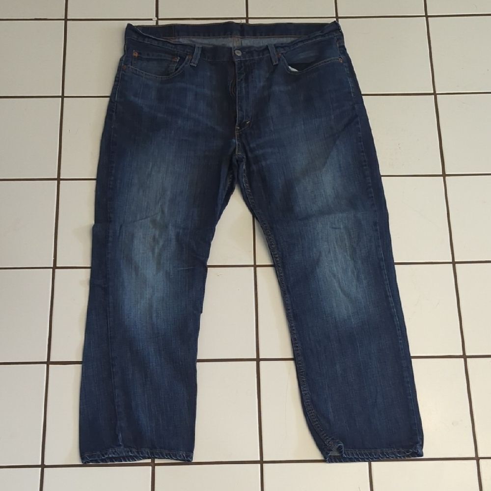 Levi’s 514 men’s jeans | relaxed straight fit blue denim natural fading